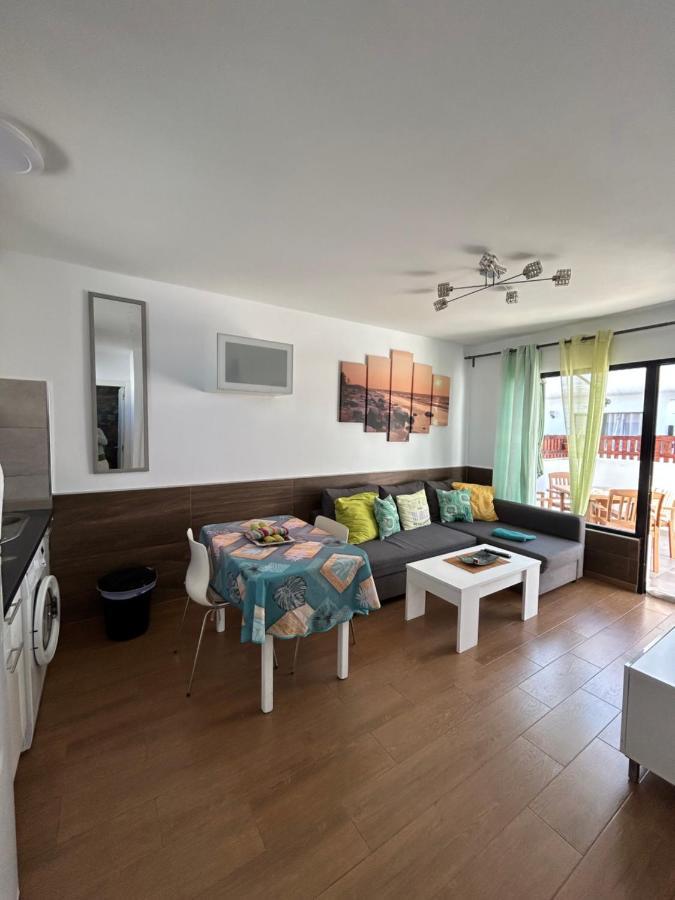 Renthome Dunasol 350 Apartment Corralejo